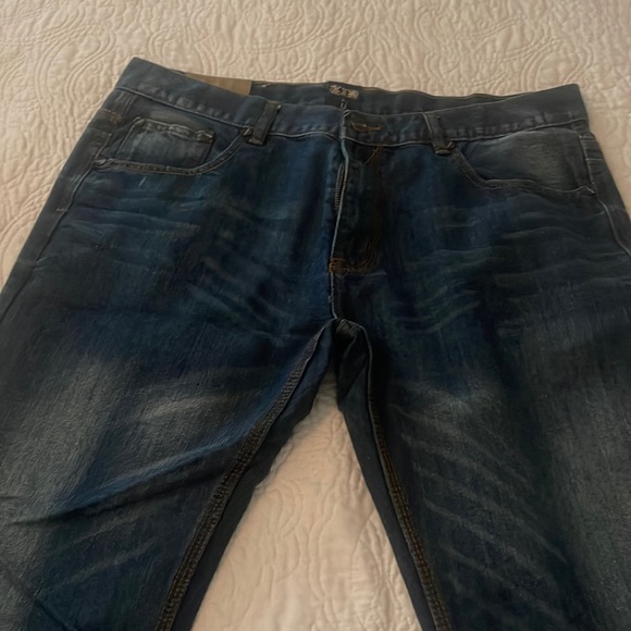 F.U.S.A.I.  Jeans - Picture 1 of 2